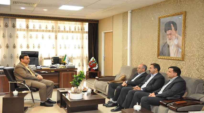 برگزاری جلسه مدیرعامل سازمان همیاری شهرداری‌ها با مدیریت امور منطقه‌ای بانک سینا استان‌های کرمانشاه و ایلام