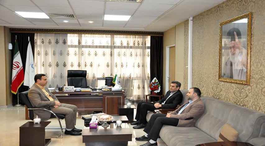 دیدار مدیرعامل سازمان همیاری شهرداری‌های کرمانشاه با رئیس دانشگاه علمی کاربردی استان