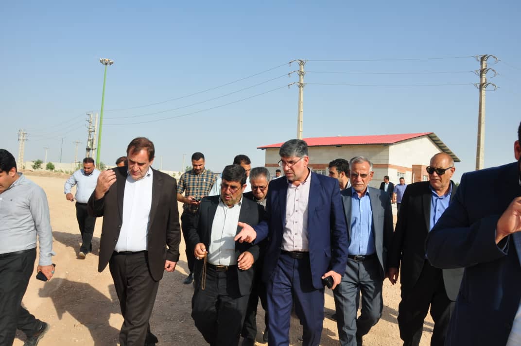 تاکید نماینده مردم قصرشیرین بر اجرای طرحها توسط سرمایه گذاران منطقه ویژه اقتصادی قصرشیرین 