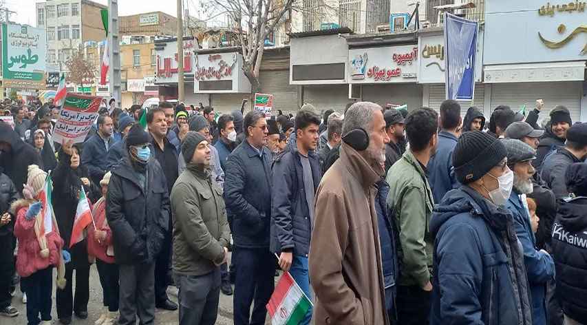 حضور همکاران سازمان همیاری شهرداری‌های استان کرمانشاه در راهپیمایی یوم‌الله ۲۲ بهمن